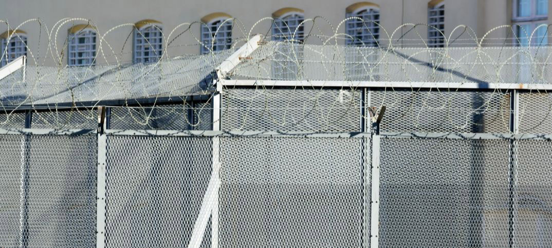 Advantages and Disadvantages of Private Prisons
